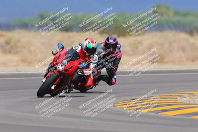 media/Sep-11-2022-SoCal Trackdays (Sun) [[81b7e951af]]/Turn 16 (945am)/